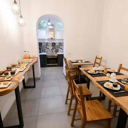 Marina House 4*