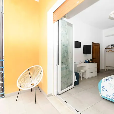 Marina House לינה וארוחת בוקר פורטו ארקולה